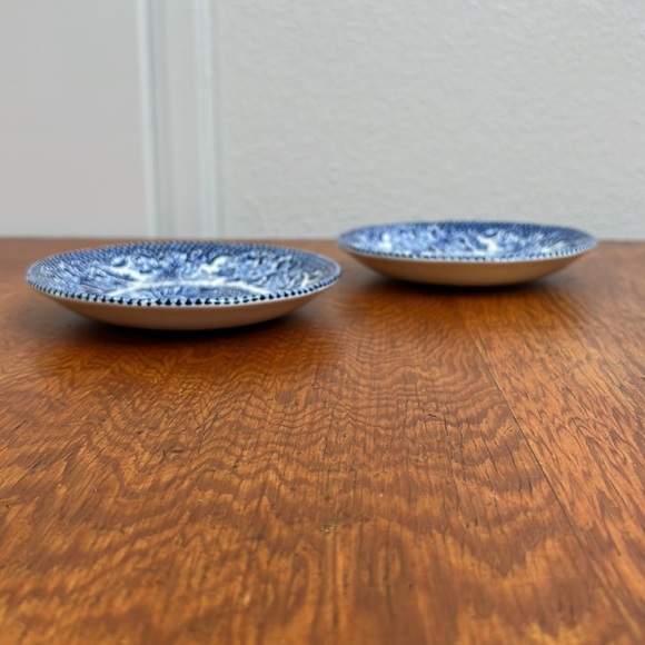 Royal Tudor Merrie Olde England by Grindley of Stoke Saucers - Picture 8 of 9